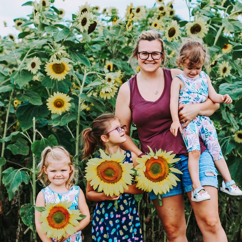 Meet your Posher, Kelly